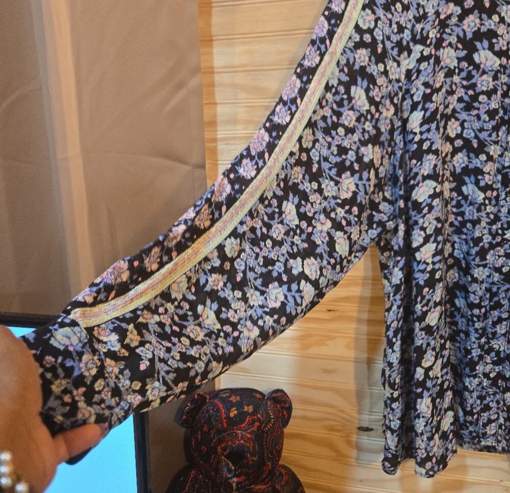 Free People - Picture 6 of 6